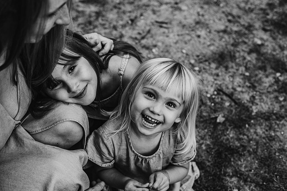 Laura, Johnny, Ava & Amara~ Ann Owen New Forest Photographer